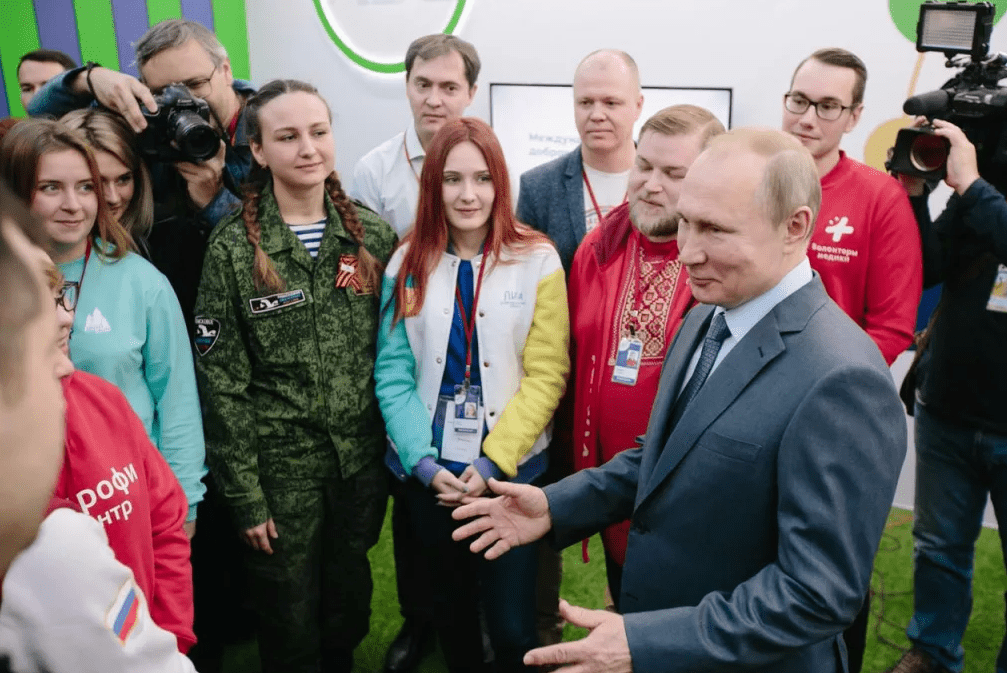 Добрые сердца России-волонтёры меняют жизнь к лучшему